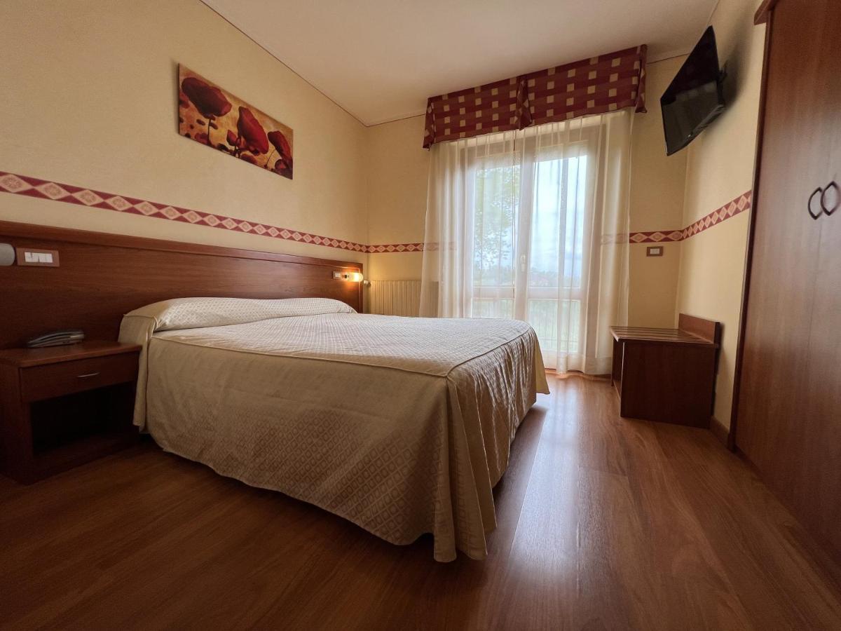 Viole Country Hotel Assisi Exterior photo